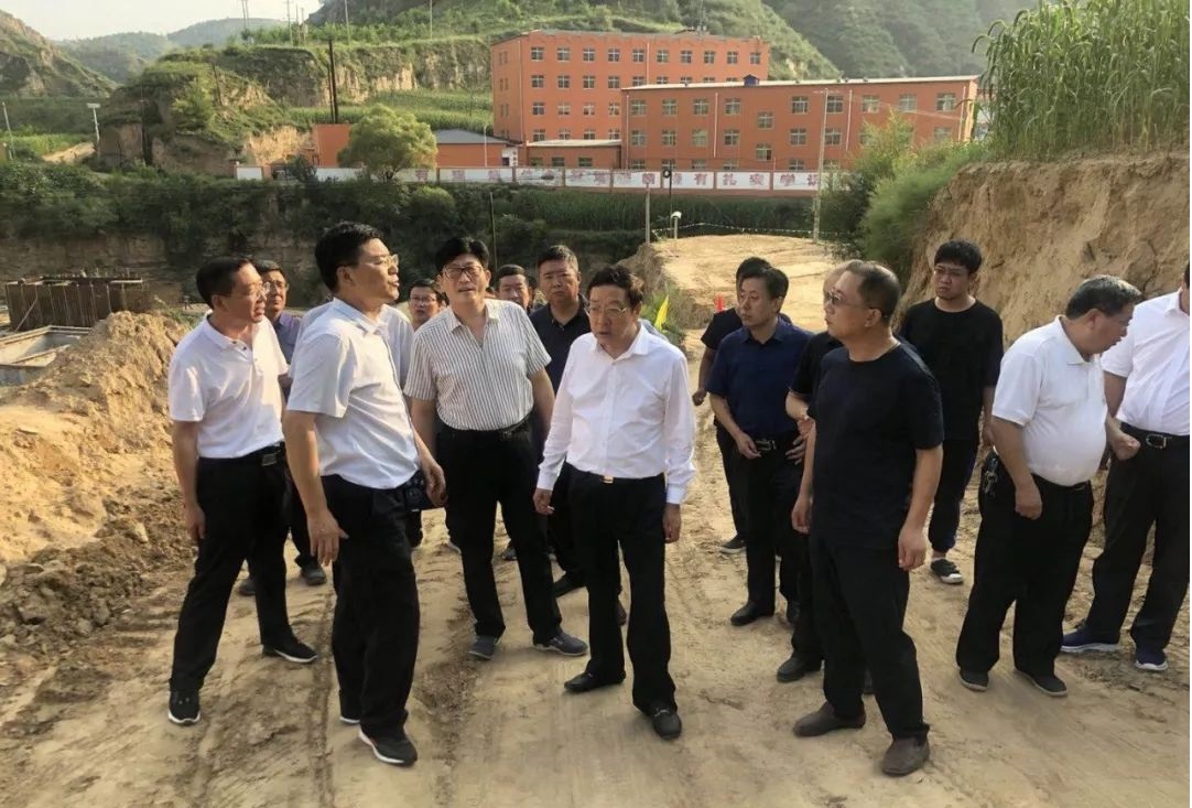 1534725055218825X5gc.jpg 子長(zhǎng)縣.jpg